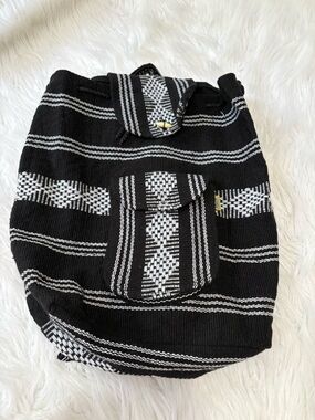 Artesanias Mr. Pinzon Black Woven Lightweight Backpack Made in Mexico